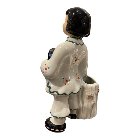1950’s Asian Girl Holding Doll Figurine from Florence Ceramics of Napa Valley - Picture 3 of 15